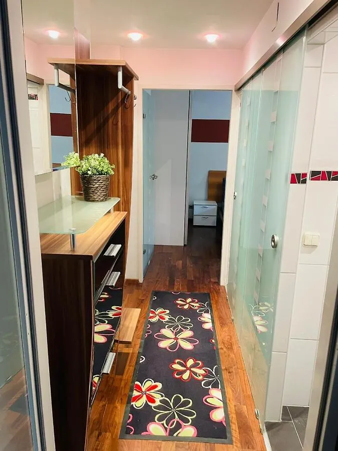 Super Deluxe Apartment - Near U6, U3 In City Center Vienna 0*,